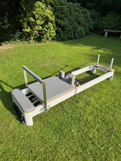 Demo model - Pilates reformer i aluminium